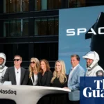 Illustration of SpaceX stock market debut and retirement savings tied to tech shares