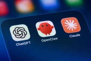 Mobile screen displaying app icons for ChatGPT, OpenClaw, and Claude on a blue gradient background.