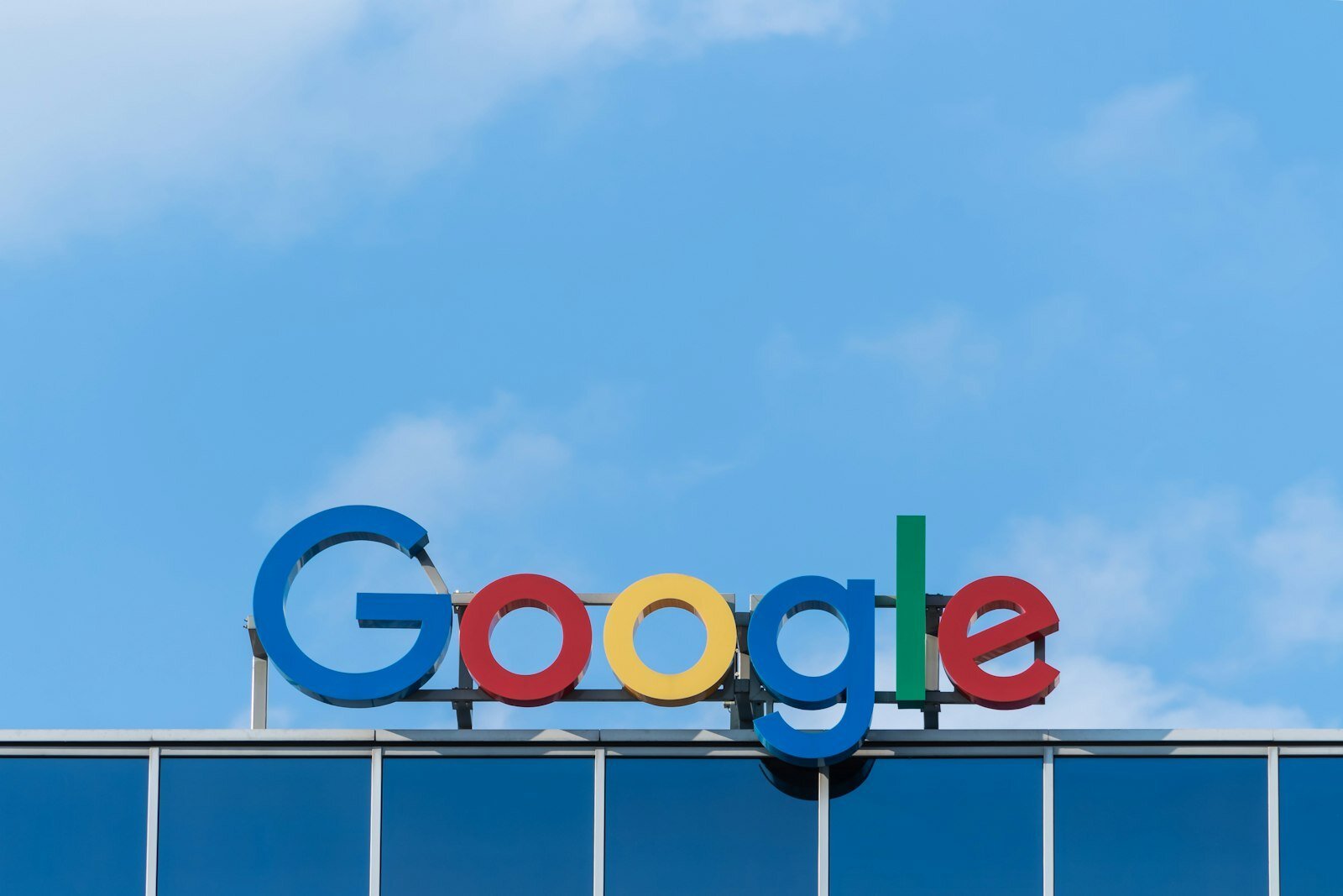 Google Images is turning into a browsable feed — and Search is getting AI-generated pictures