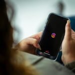 Muse downloads analysis with Meta app on smartphone screen