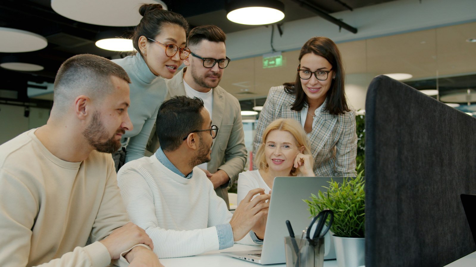Honeyjar AI PR tools concept for communications teams and journalists